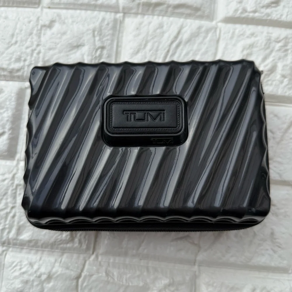 TUMI for DELTA Amenity Travel Kit Hard Case Dark Gray (Empty)